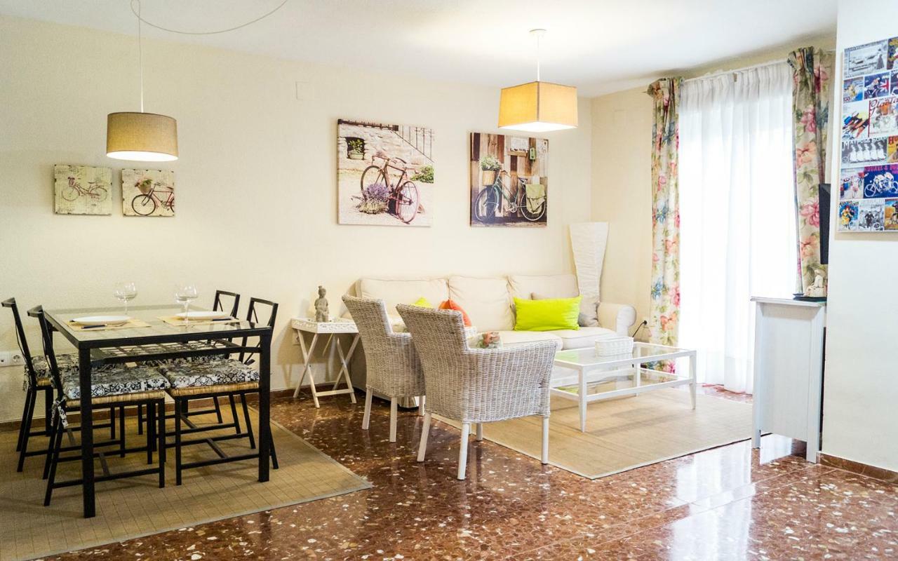 La Retama Del Alcazar Apartment Кордоба Екстериор снимка